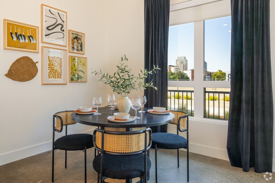 More Photos Of 251 6th St, Sacramento Apartments For Lease