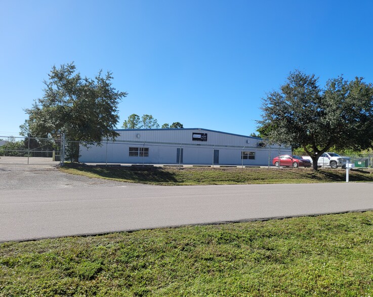 Primary Photo Of 25451 Fortran Rd, Punta Gorda Warehouse For Sale