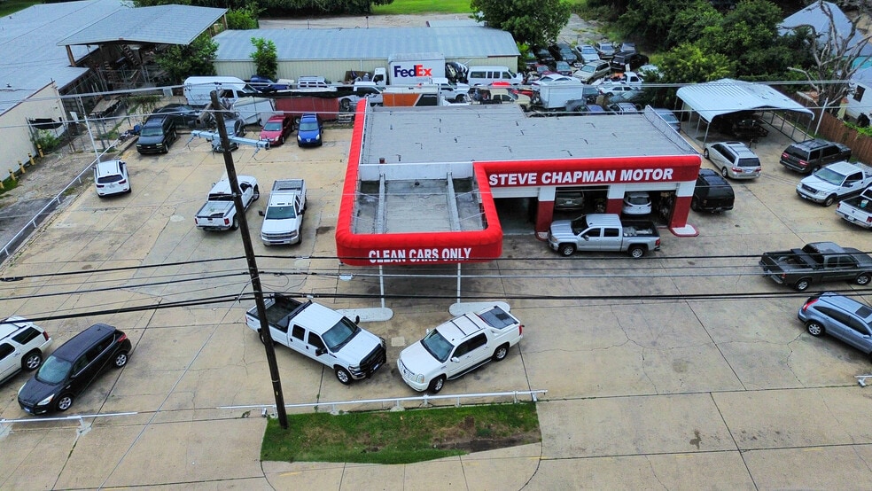 More Photos Of 4712 S Congress Ave, Austin Auto Dealership For Sale