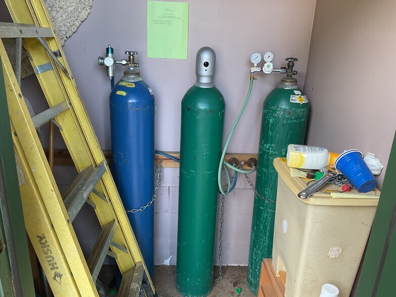 More Photos Of 1666 S Forest Ave, Luverne Medical For Sale