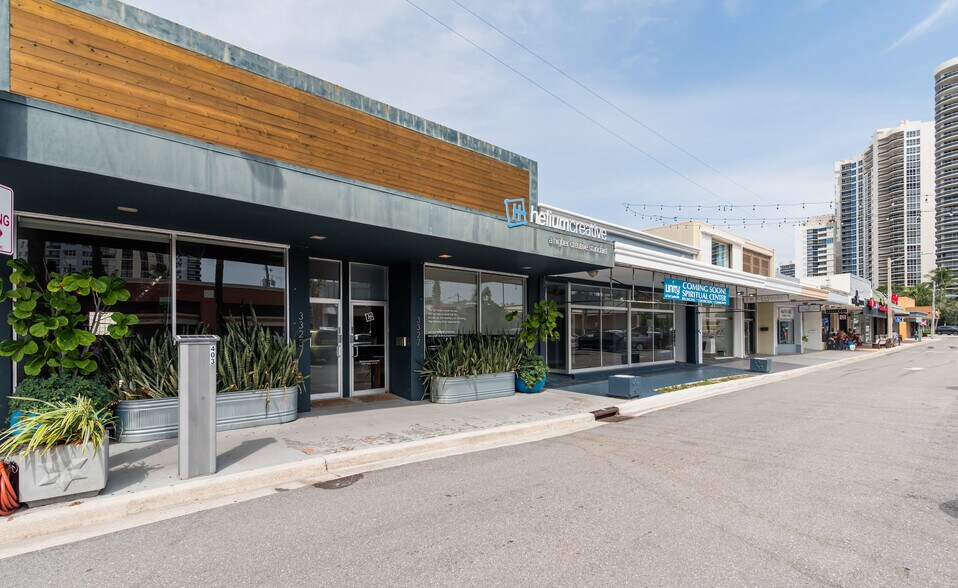 Primary Photo Of 3325-3327 NE 32nd St, Fort Lauderdale Storefront Retail Office For Sale