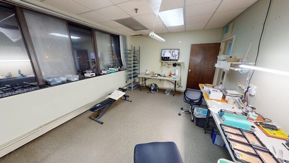 More Photos Of 13007 26th Ave, Flushing Office For Lease