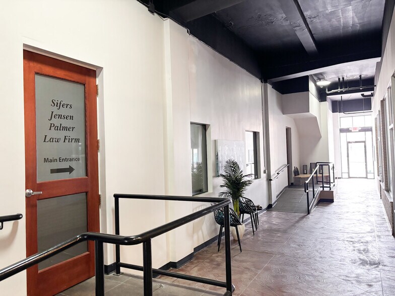 More Photos Of 431 S Jefferson Ave, Springfield Apartments For Lease