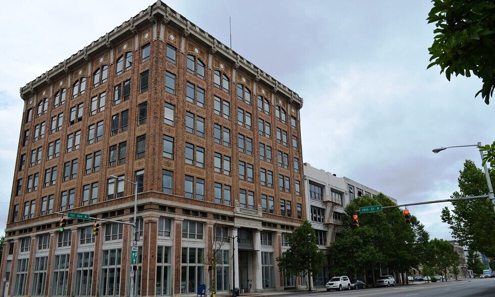 More Photos Of 1827 1st Ave N, Birmingham Apartments For Lease