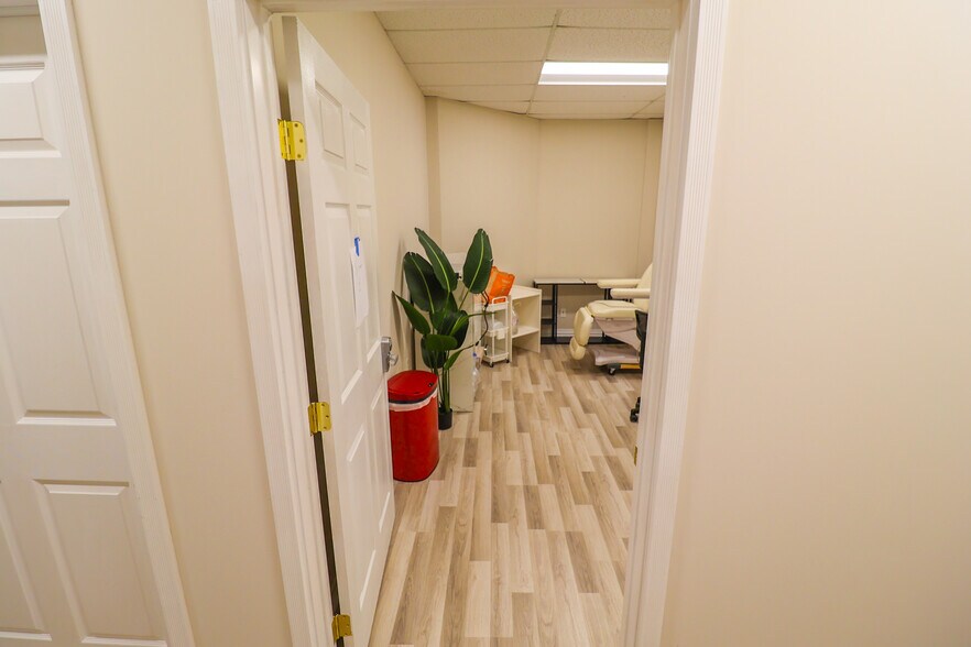 More Photos Of 13131 Champions Dr, Houston Medical For Lease