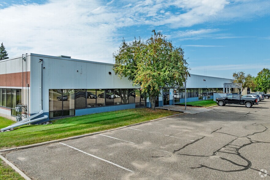 Primary Photo Of 380 Oak Grove Pky, Vadnais Heights Light Manufacturing For Lease