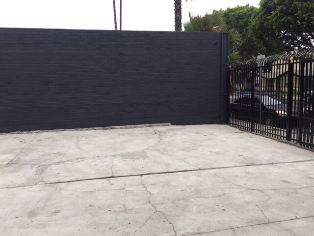More Photos Of 1200 Albany St, Los Angeles Warehouse For Lease