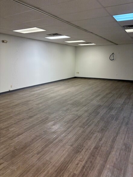 More Photos Of 1711 S Broad St, Philadelphia Office For Lease