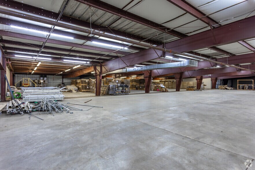 More Photos Of 25389 Blakely Rd, Arlington Warehouse For Sale