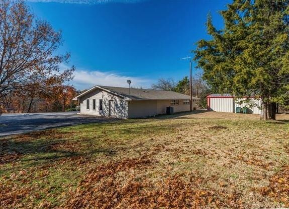 More Photos Of 2527 Fm 691, Denison Medical For Sale