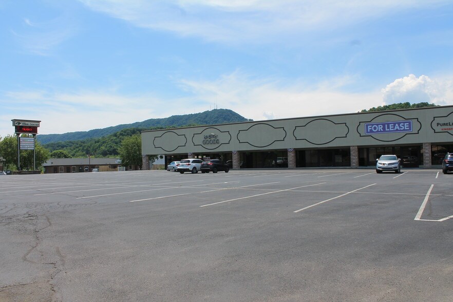 More Photos Of 935 Wilcox Ct, Kingsport Unknown For Lease