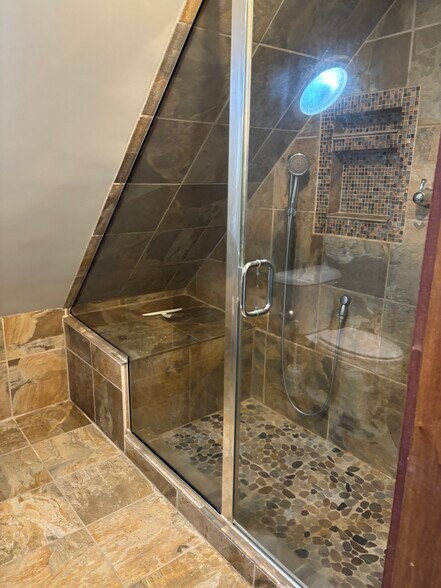 More Photos Of 163 S 17th St, Columbus Multifamily For Sale