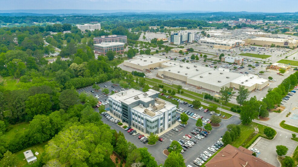 More Photos Of 7268 Jarnigan Rd, Chattanooga Hospital For Lease