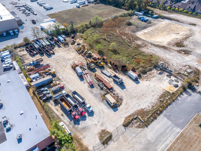 More Photos Of 00 Rajon Rd, Bayport Land For Sale