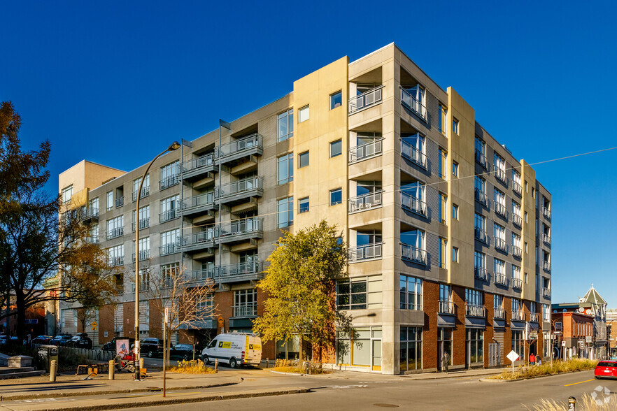 Primary Photo Of 83 Rue Rachel E, Montréal Apartments For Sale