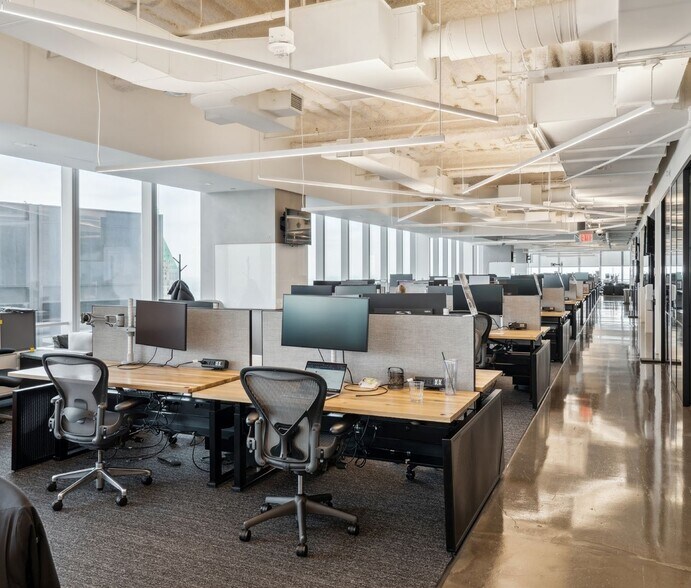 More Photos Of 4 World Trade Center, New York Office For Lease