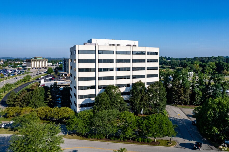 Primary Photo Of 2790 Mosside Blvd, Monroeville Medical For Lease