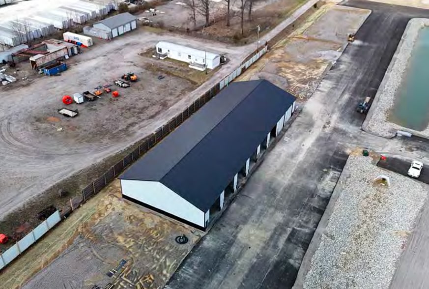 More Photos Of 1481 OH-28, Loveland Light Distribution For Lease