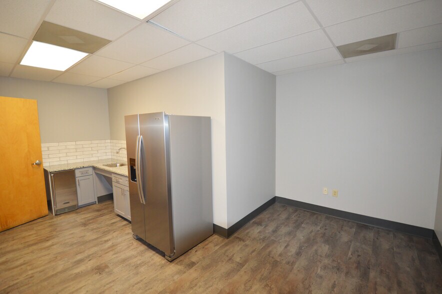 More Photos Of 1201 Martin Luther King Jr Dr, Winston-Salem Office For Lease