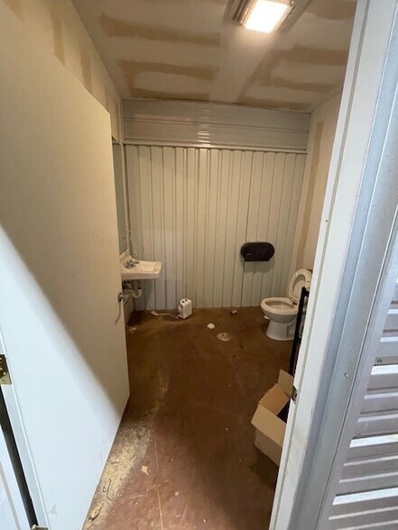 More Photos Of 601 W Oakland St, Broken Arrow Office Residential For Sale