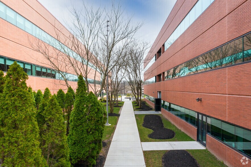 More Photos Of 150 N Radnor Chester Rd, Radnor Coworking Space