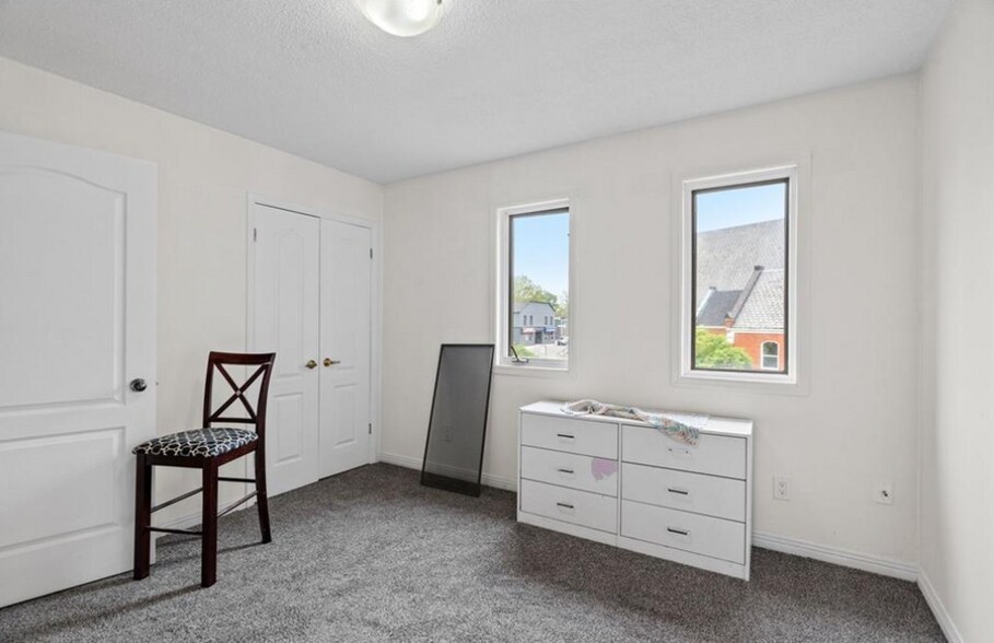 More Photos Of 195 Main St, Lucan Biddulph Apartments For Sale