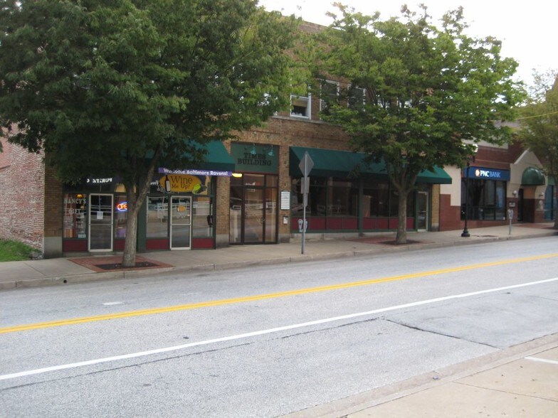 More Photos Of 61-65 E Main St, Westminster Office For Lease
