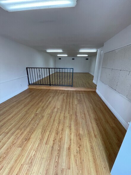 More Photos Of 2924-2926 W Manchester Blvd, Inglewood General Retail For Lease