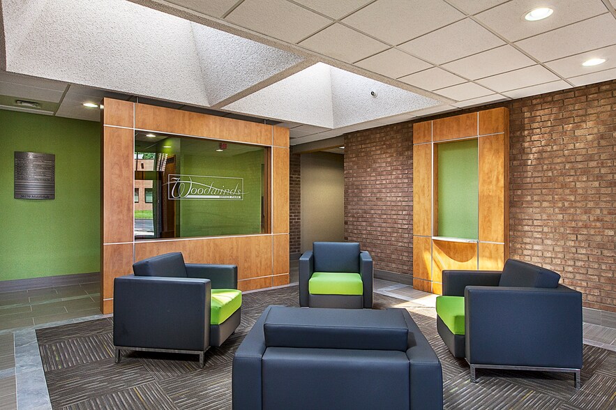 More Photos Of 20270-20276 Middlebelt Rd, Livonia Office For Sale