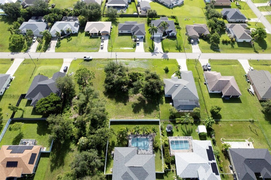 More Photos Of 1502 SW 19th Pl, Cape Coral Land For Sale