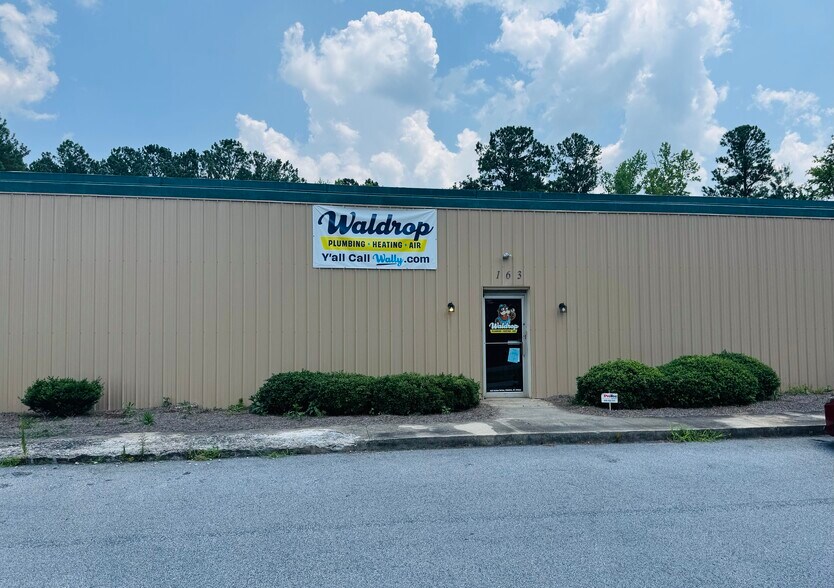 More Photos Of 163 Asten Rd, Clinton Warehouse For Lease