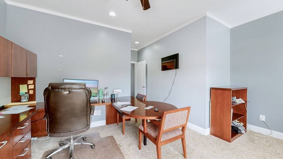 More Photos Of 239 Veterans Pky, Murfreesboro Office For Sale