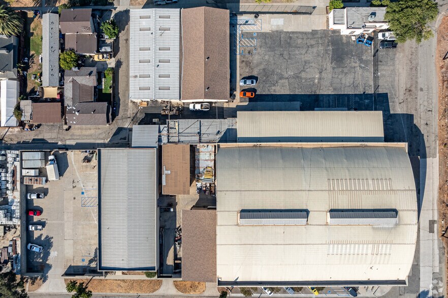 More Photos Of 256 Stowell St, Upland Unknown For Lease