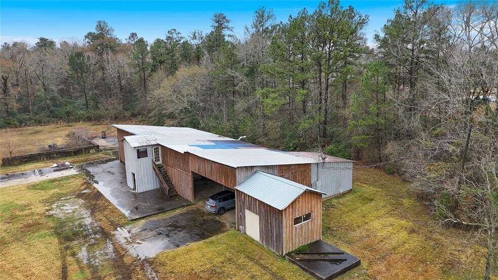 More Photos Of 21405 FM 787 Rd W, Cleveland Warehouse For Sale