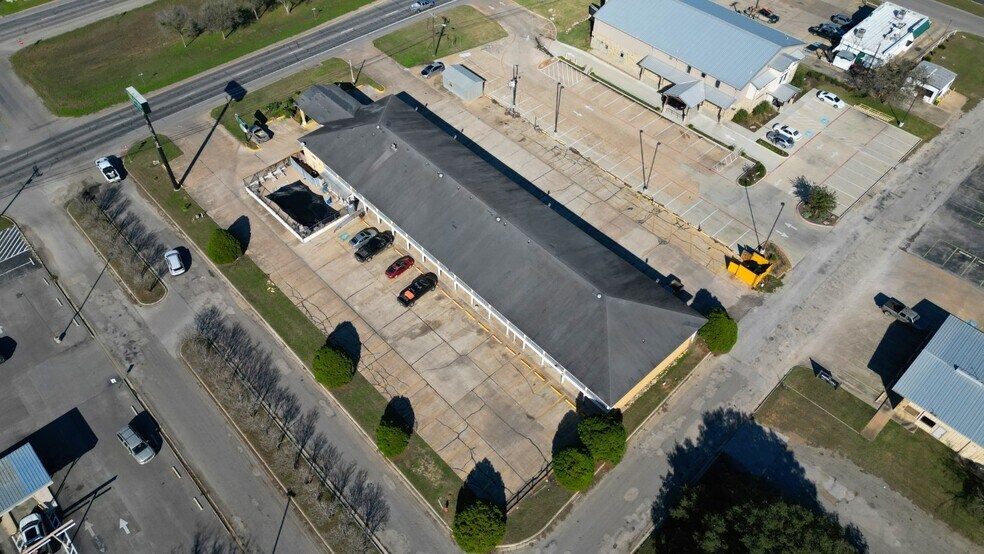 More Photos Of 1804 E Sarah Dewitt Dr, Gonzales Hotel For Sale