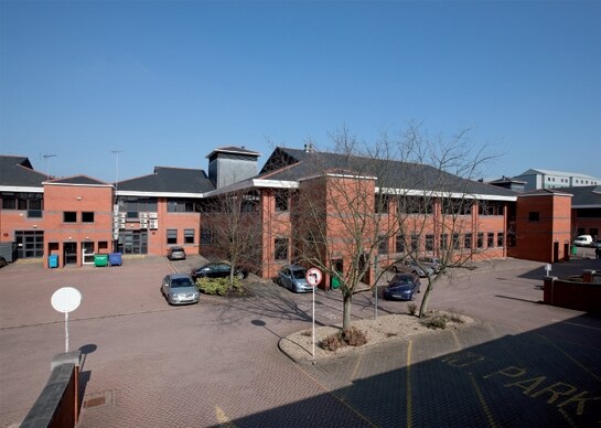 More Photos Of Elstree Way, Borehamwood Office For Lease