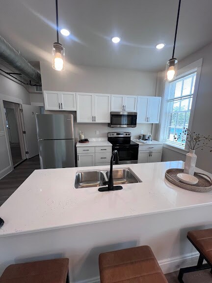 More Photos Of 4000 Colerain Ave, Cincinnati Apartments For Lease