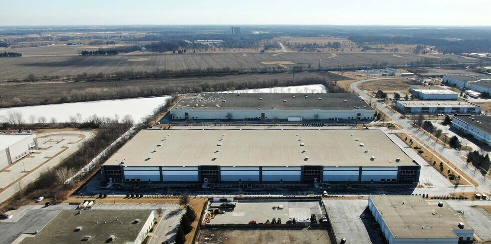 More Photos Of 1252 Pierson Dr, Batavia Warehouse For Lease