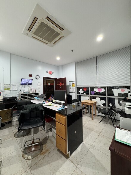 More Photos Of 14627 Beech Ave, Flushing Apartments For Sale