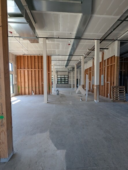 More Photos Of 3285 Cedar Links Dr, Medford Apartments For Lease