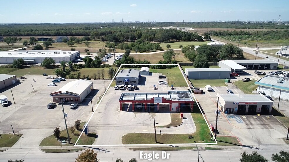 More Photos Of 11515 Eagle Dr, Mont Belvieu Carwash For Sale