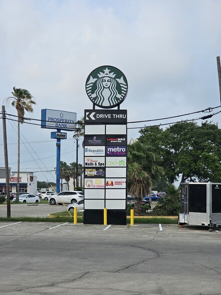 Primary Photo Of 6410 Weber Rd, Corpus Christi Unknown For Lease