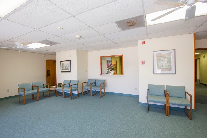 More Photos Of 26 Office Park Dr, Palm Coast Medical For Sale