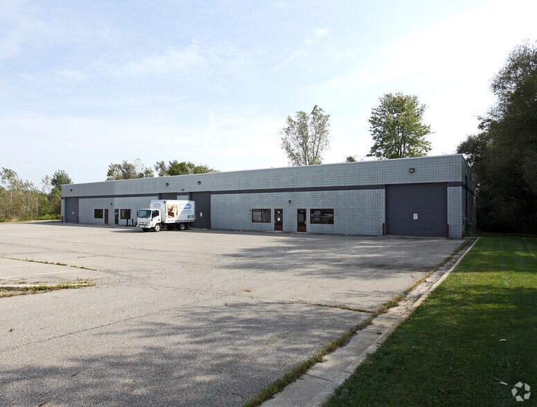 More Photos Of 4150 Hunsaker Dr, East Lansing Warehouse For Lease