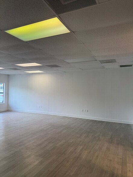 More Photos Of 3203 Apalachee Pky, Tallahassee Unknown For Lease