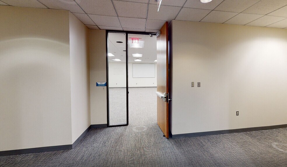 More Photos Of 901 E Cary St, Richmond Unknown For Lease