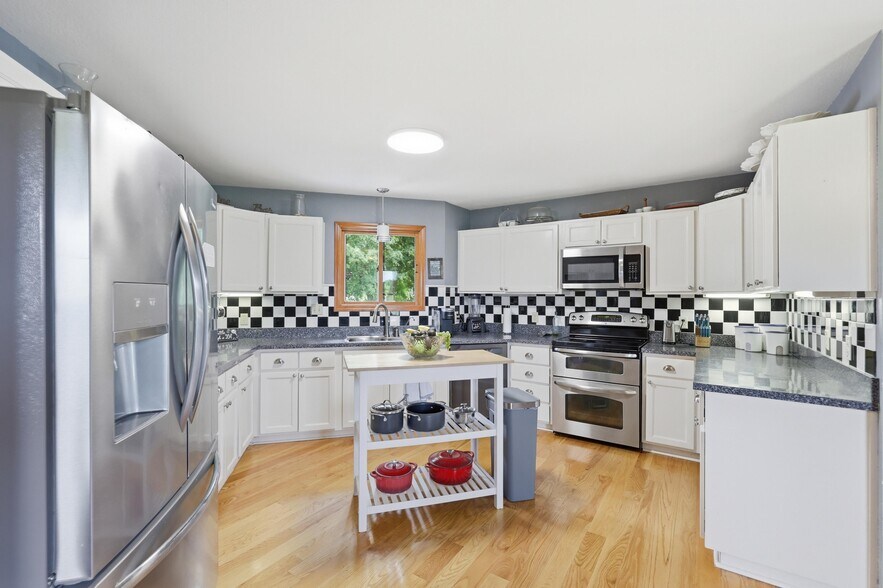 More Photos Of 25695 Mulberry Rd, Webb City Winery Vineyard For Sale