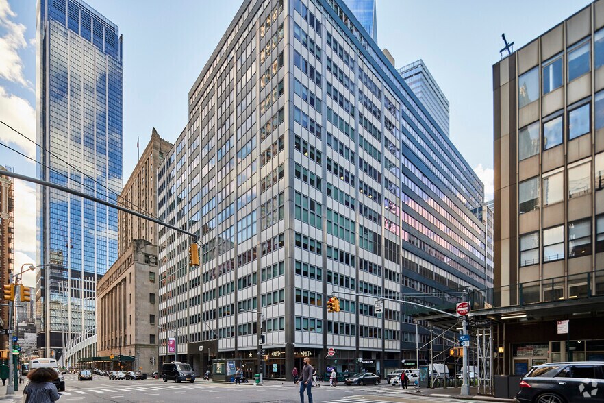 Primary Photo Of 44-88 Park Pl, New York Office For Lease