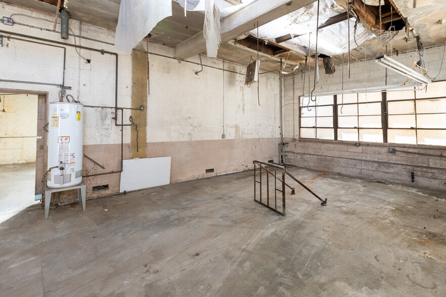 More Photos Of 412 Washington St, The Dalles Freestanding For Sale