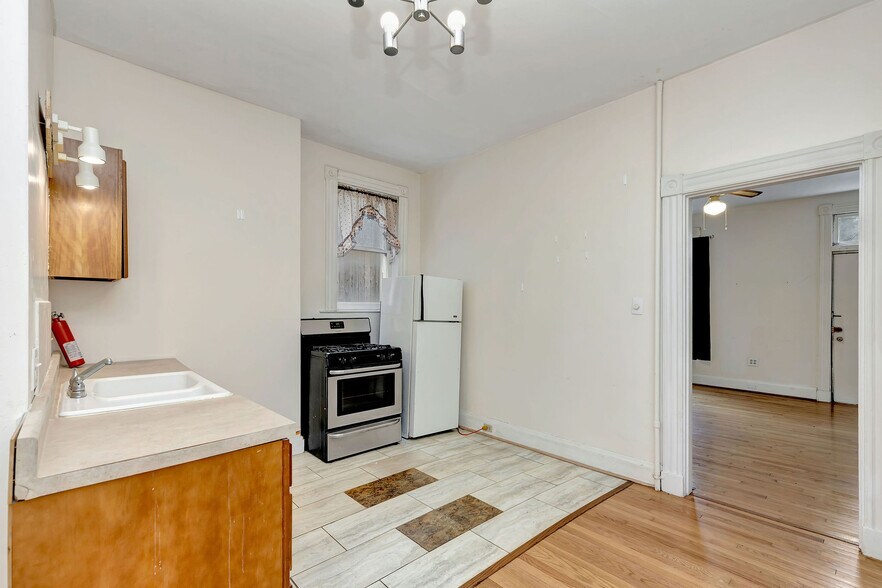 More Photos Of 241 Klotter Ave, Cincinnati Apartments For Sale